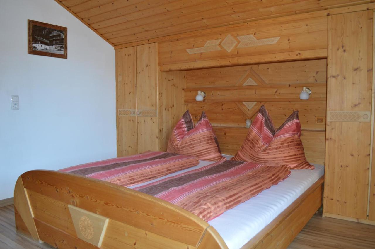 Ferienwohnungen Niederarnigerhof Familie Bauernfeind Kals-am Großglockner 외부 사진
