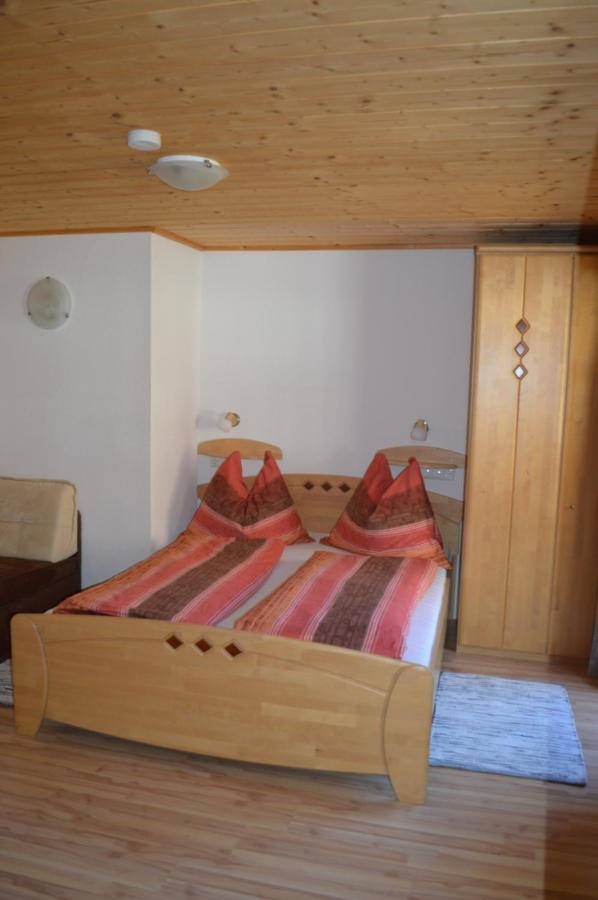 Ferienwohnungen Niederarnigerhof Familie Bauernfeind Kals-am Großglockner 외부 사진