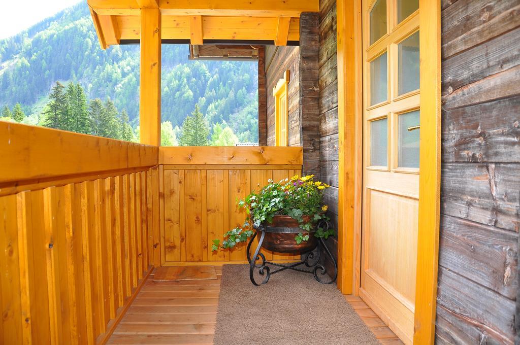 Ferienwohnungen Niederarnigerhof Familie Bauernfeind Kals-am Großglockner 외부 사진