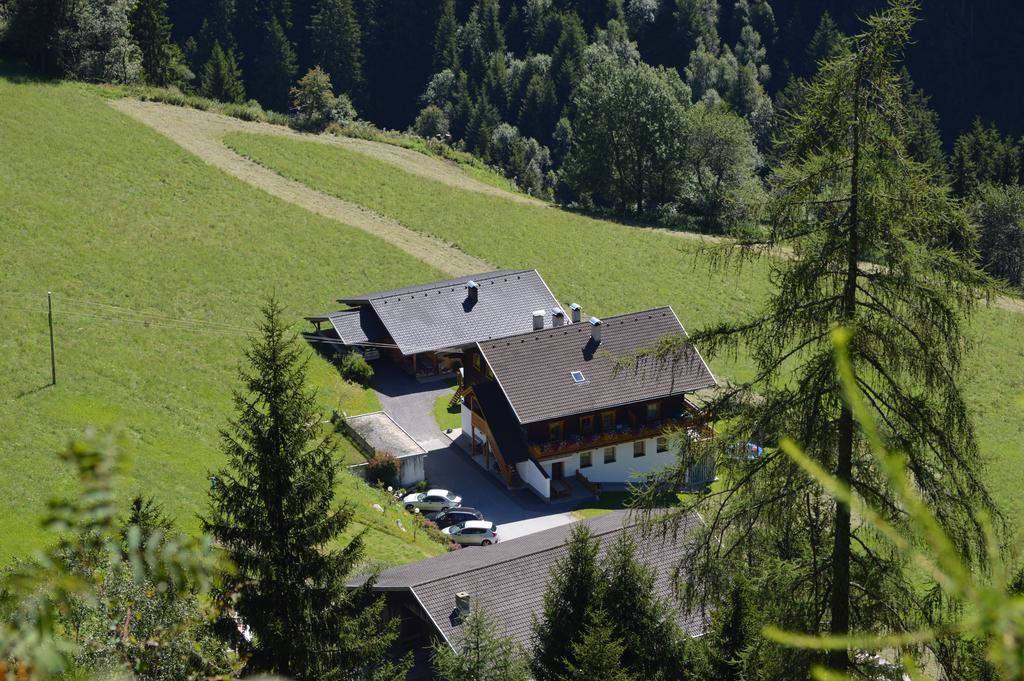 Ferienwohnungen Niederarnigerhof Familie Bauernfeind Kals-am Großglockner 외부 사진